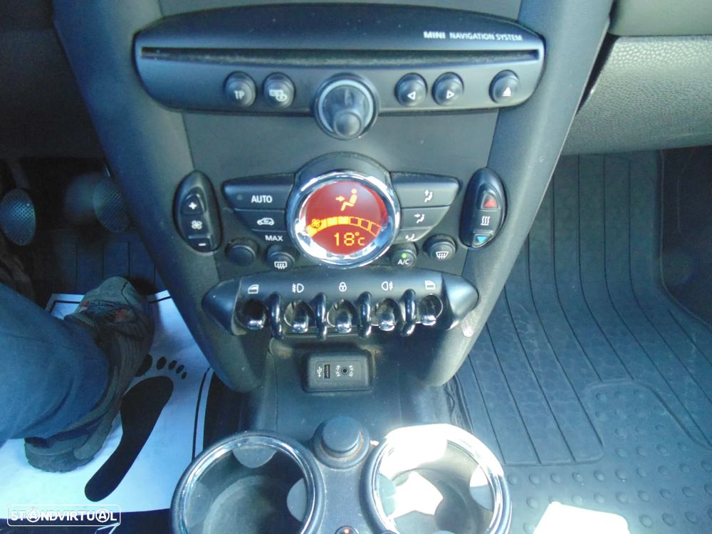 MINI Clubman Cooper D - 31