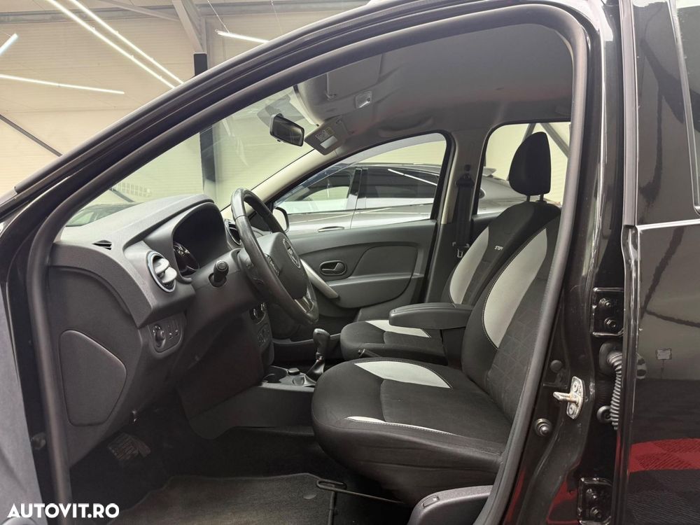 Dacia Sandero Stepway TCe 90 Easy-R Celebration - 18