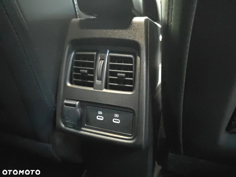 Renault Captur 1.0 TCe Techno - 27