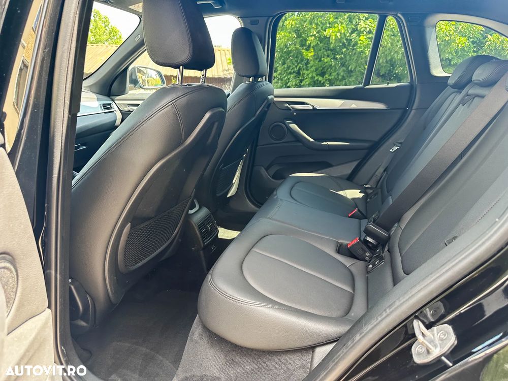 BMW X1 - 18