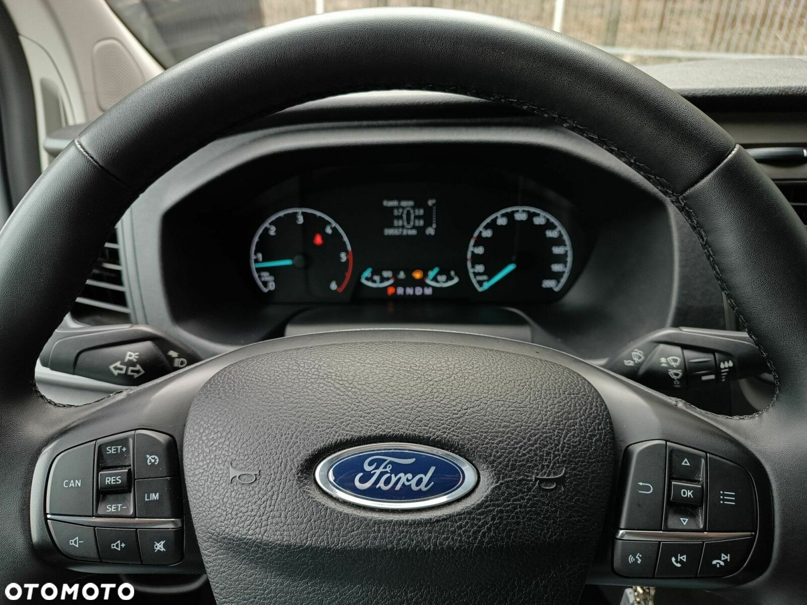 Ford Transit Custom - 12