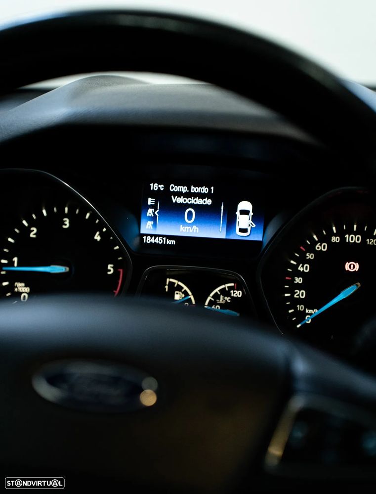 Ford Focus SW 1.5 TDCi Titanium - 12