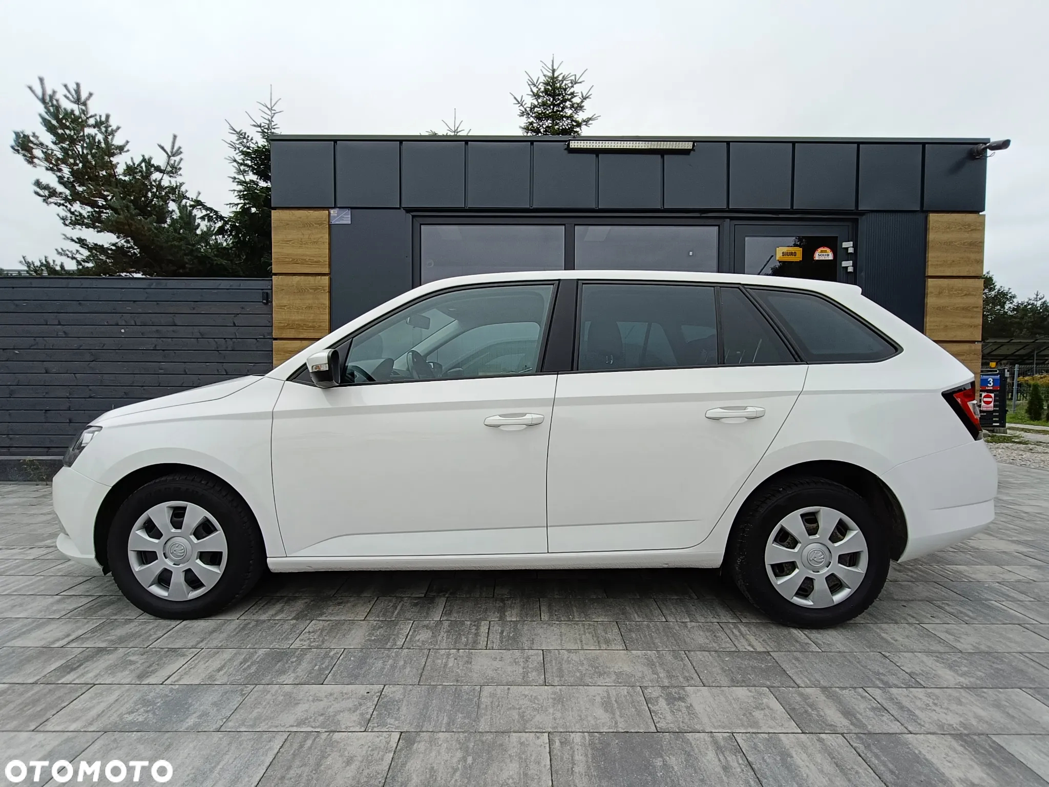 Skoda Fabia - 2