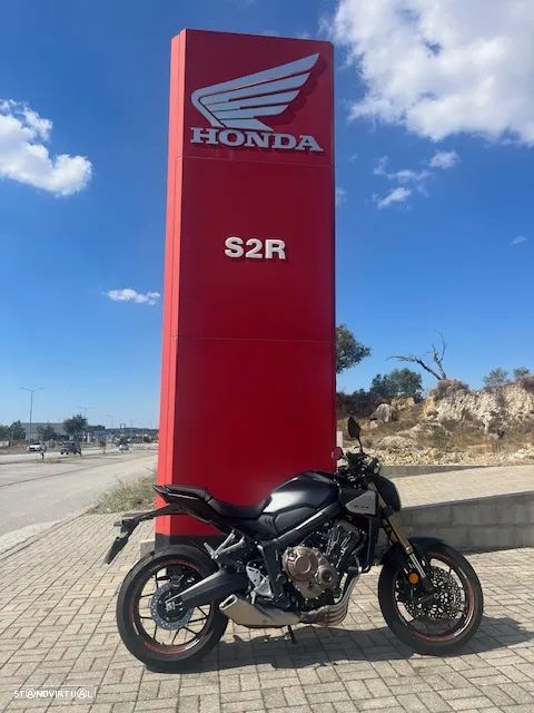 Honda CB 650R - 1