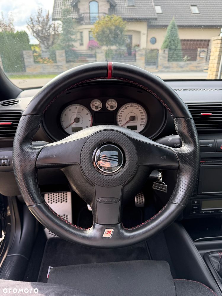 Seat Leon 1.8T Cupra R - 26