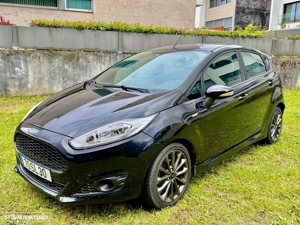 Ford Fiesta 1.5 TDCi STLine - 47