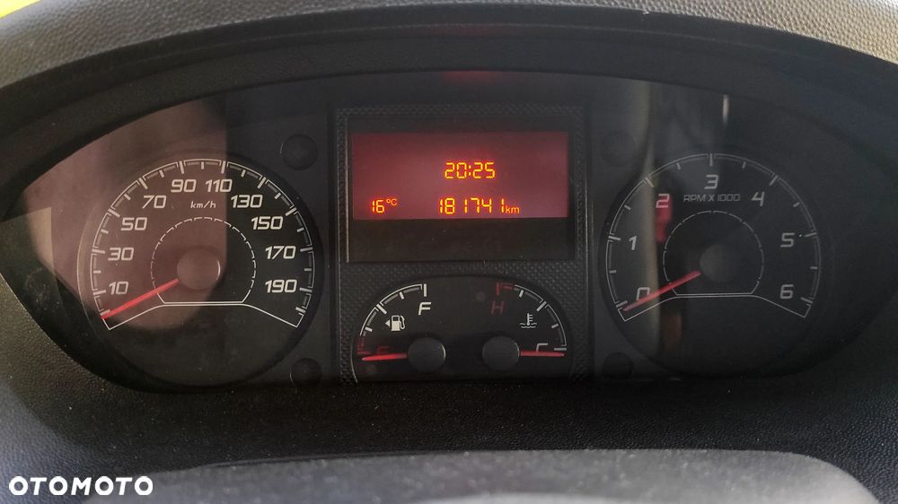 Citroën JUMPER​*L2H2​*2.0HDI​*130KM​*TEMPOMAT​*KLIMA​*ZABUDOWA - 15