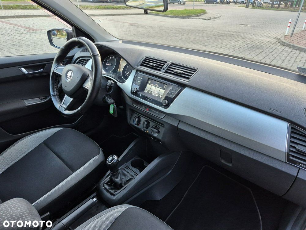 Skoda Fabia - 9