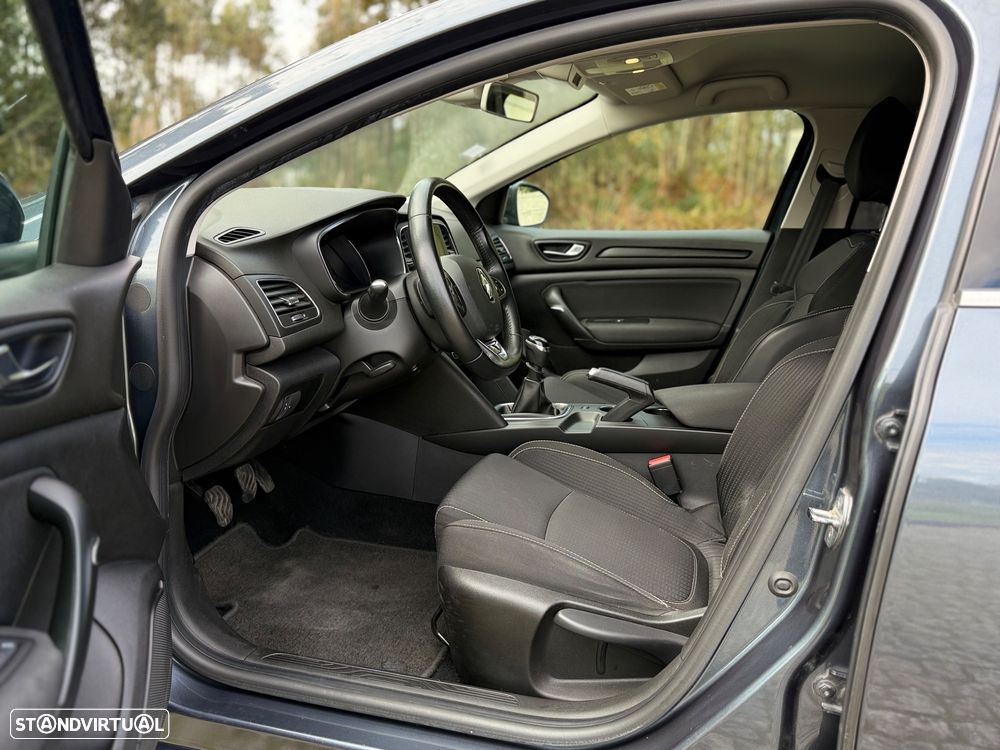 Renault Mégane 1.5 dCi Bose Edition J18 - 15