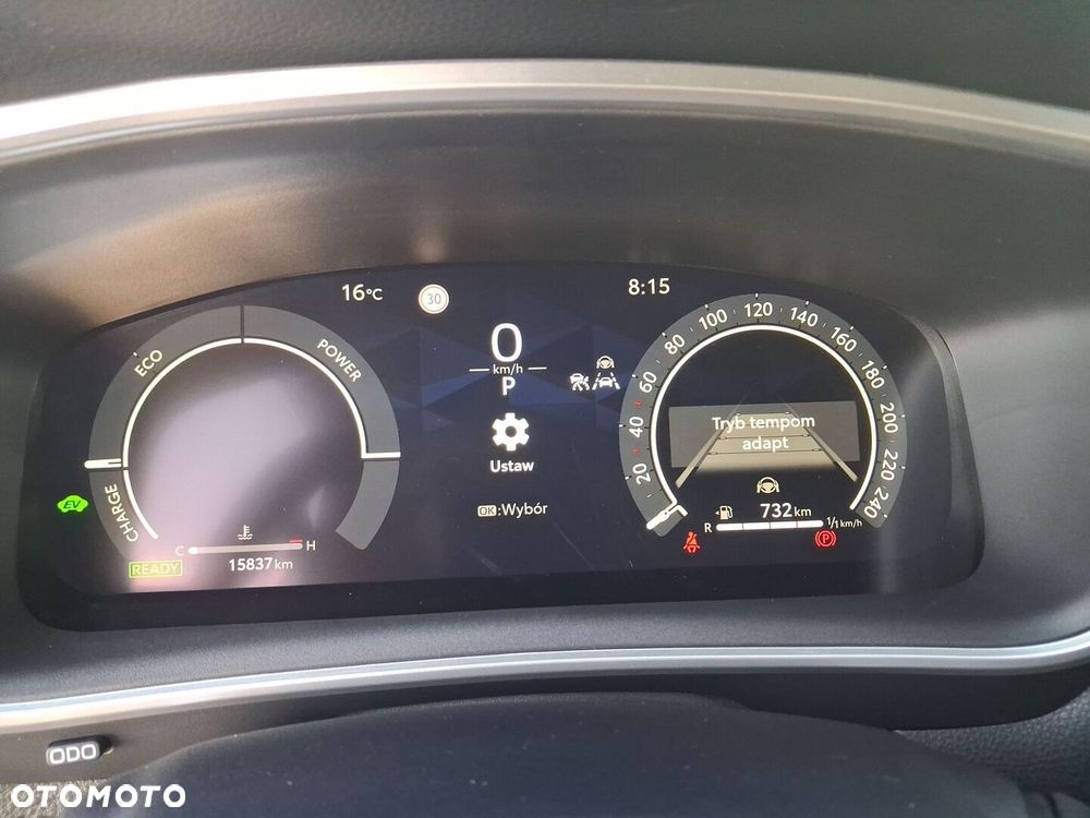 Toyota Corolla Cross - 24