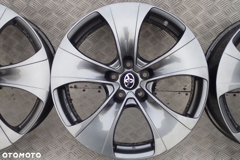 FELGI ALUMINIOWE TOYOTA 8,5JX19 ET 38 5X114,3 KBA 47189 - 5