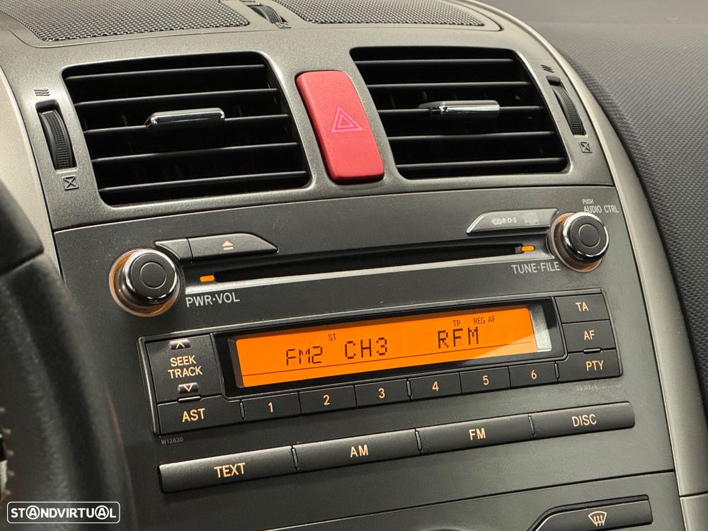 Toyota Auris 1.4 VVT-i Sol - 9