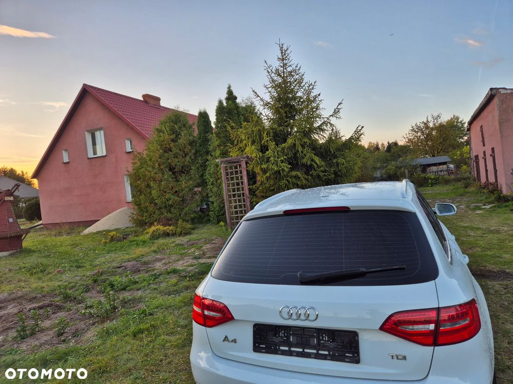 Audi A4 Avant - 8
