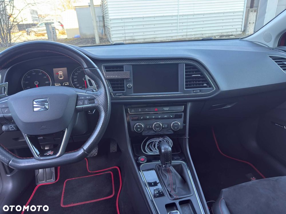 Seat Leon 1.8 TSI Start&Stop DSG XCELLENCE - 2