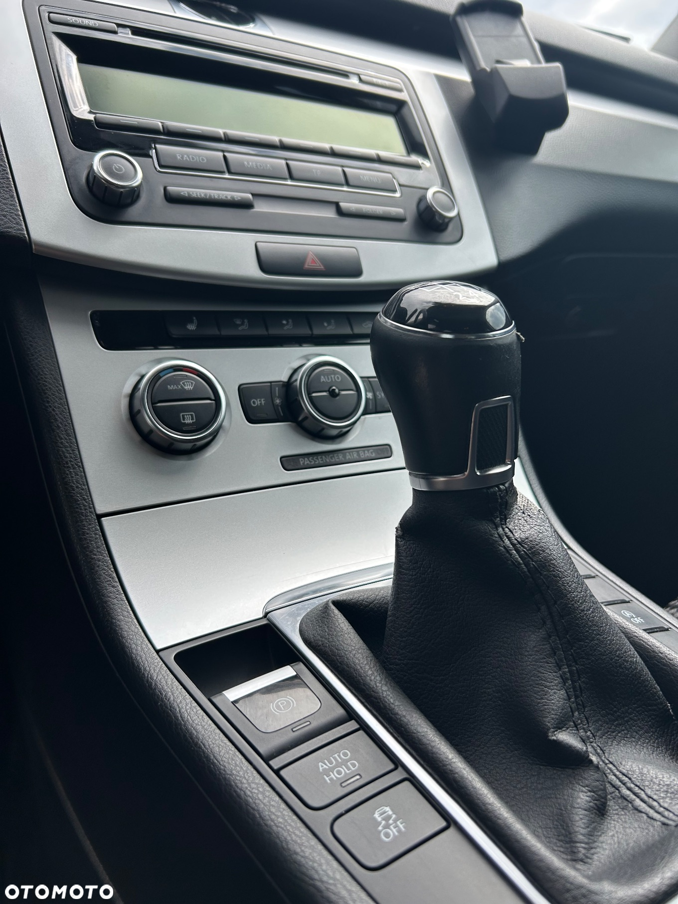 Volkswagen Passat - 21