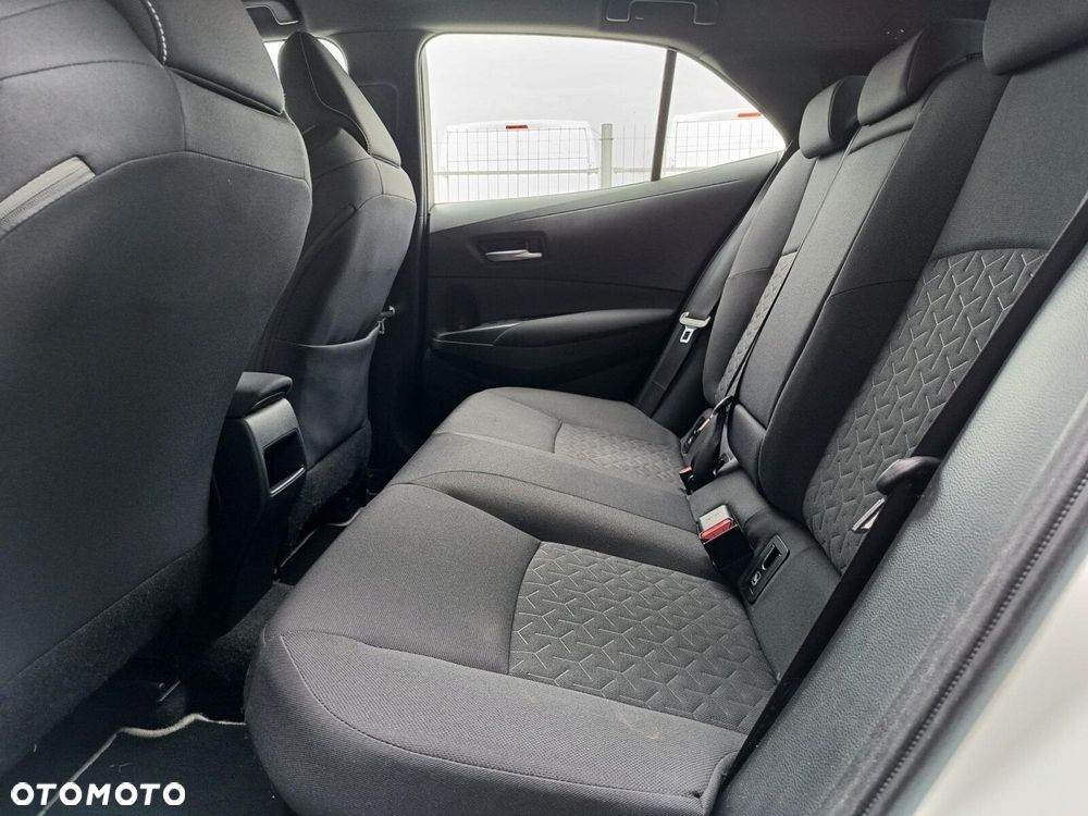 Toyota Corolla 1.8 Hybrid Comfort - 16