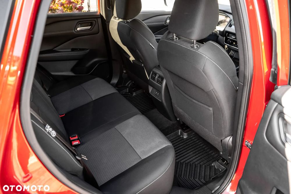 Nissan Qashqai 1.3 DIG-T mHEV Tekna Xtronic - 33