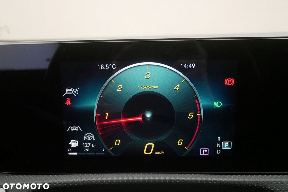Mercedes-Benz CLA - 9
