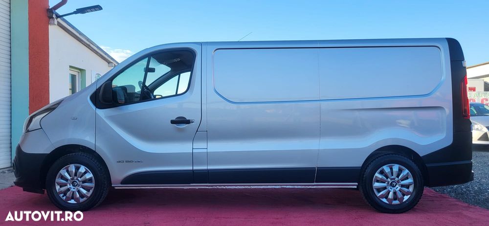 Renault Trafic ENERGY Start & Stop Combi L1H1 Expression - 4