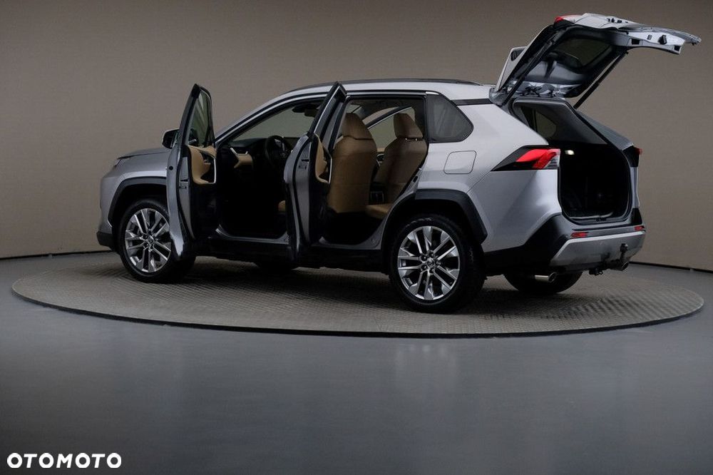 Toyota RAV4 - 7