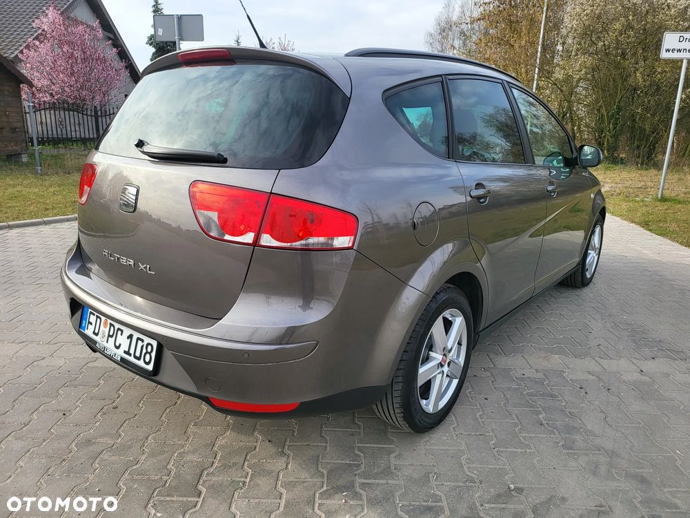 Seat Altea XL 1.6 TDI DPF CR DSG Style Copa - 6