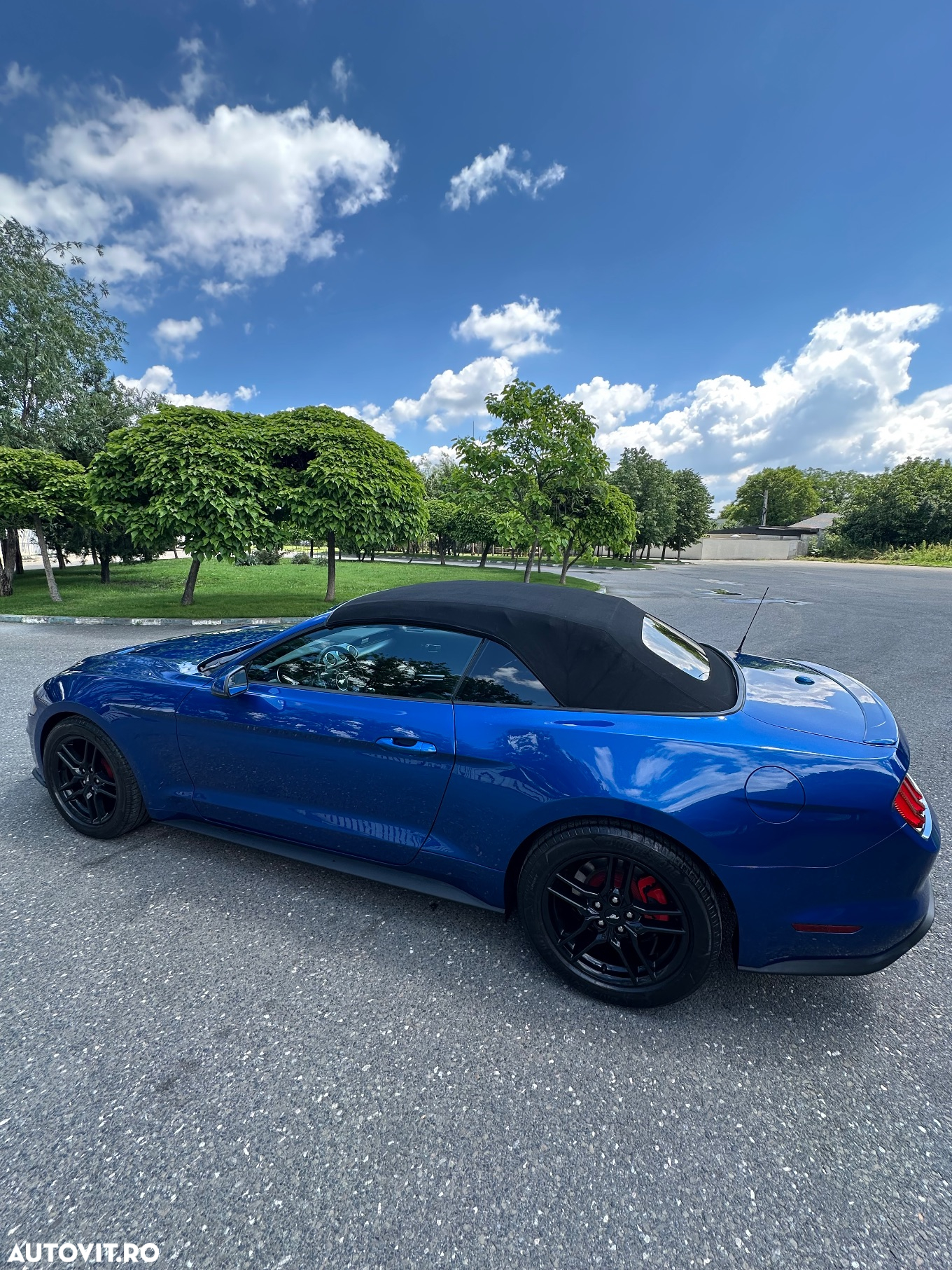 Ford Mustang Cabrio 2.3 Eco Boost - 15