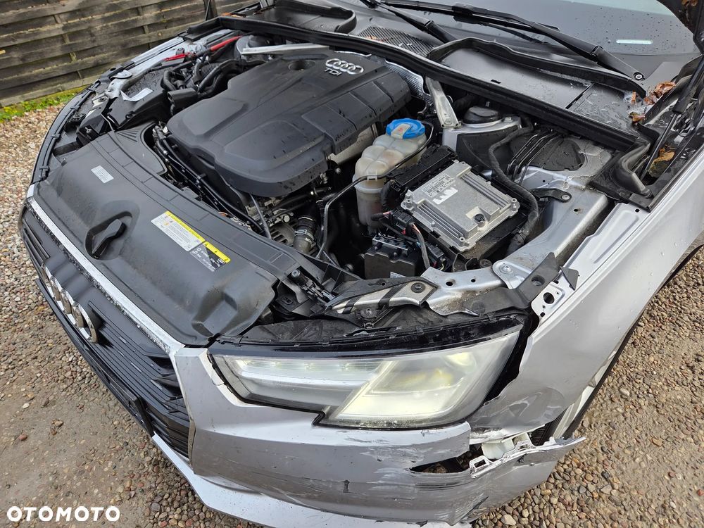 Audi A4 Avant 2.0 TDI ultra S tronic design - 16