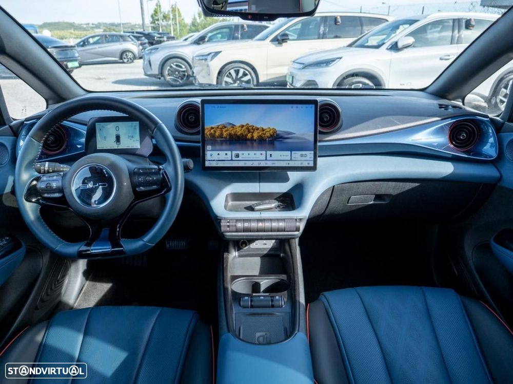BYD Dolphin 60.4 kWh Design - 26