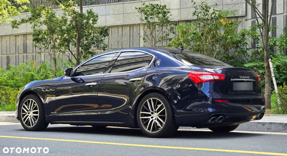 Maserati Ghibli Granlusso - 5