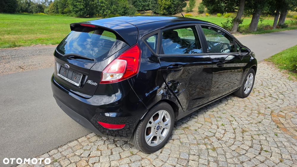 Ford Fiesta 1.25 Champions Edition - 5