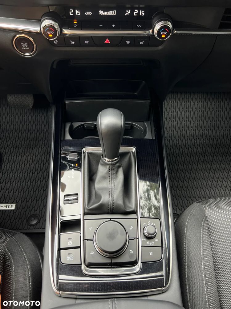 Mazda CX-30 - 16