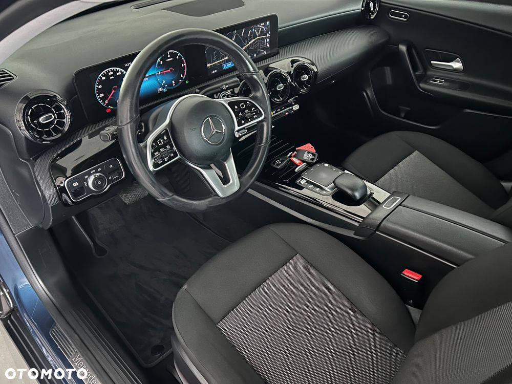 Mercedes-Benz Klasa A 180 d 7G-DCT - 10