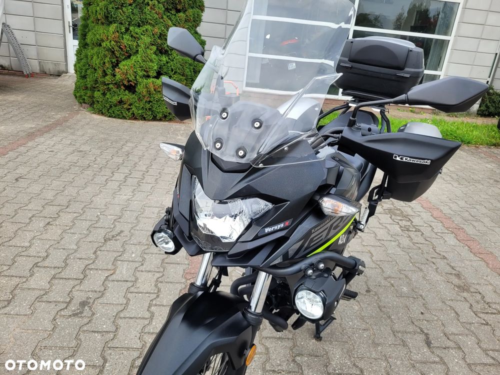 Kawasaki Versys-X 300 - 17