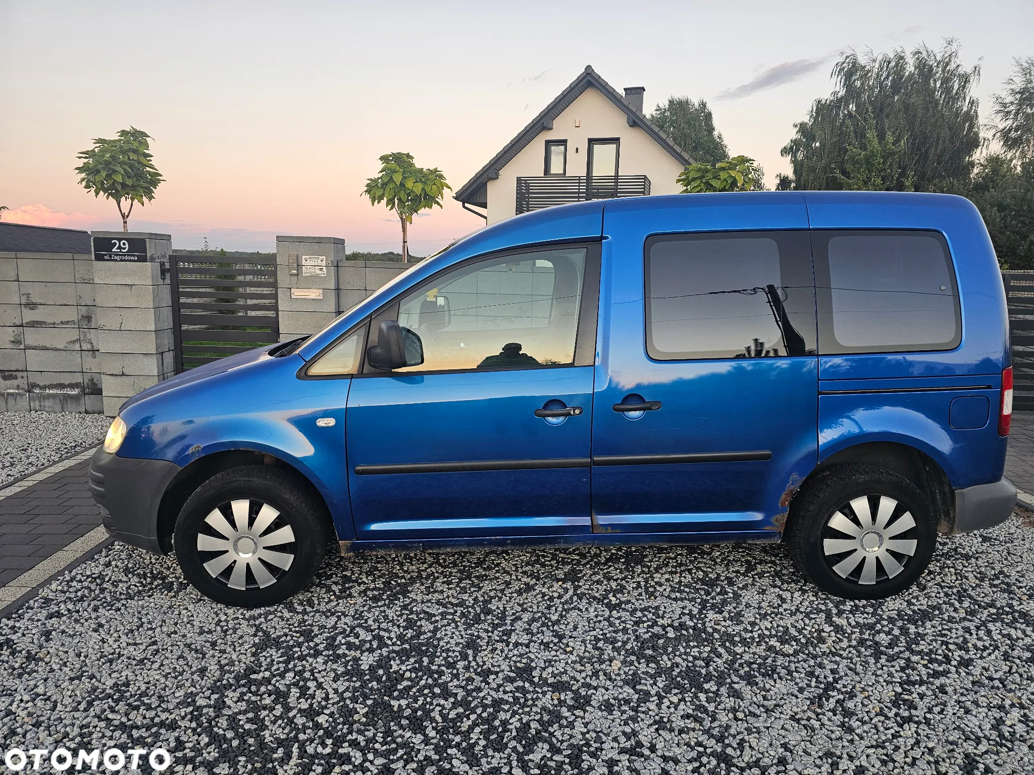Volkswagen Caddy 1.9 TDI DPF Life (7-Si.) - 3