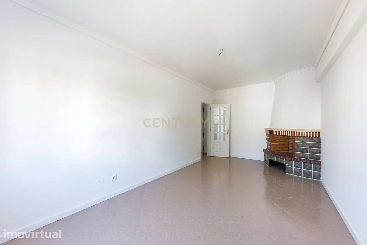 Apartamento T2 Massamá -  em remodelação - Grande imagem: 4/22