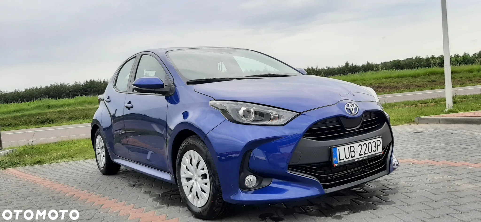 Toyota Yaris 1.5 Comfort - 4