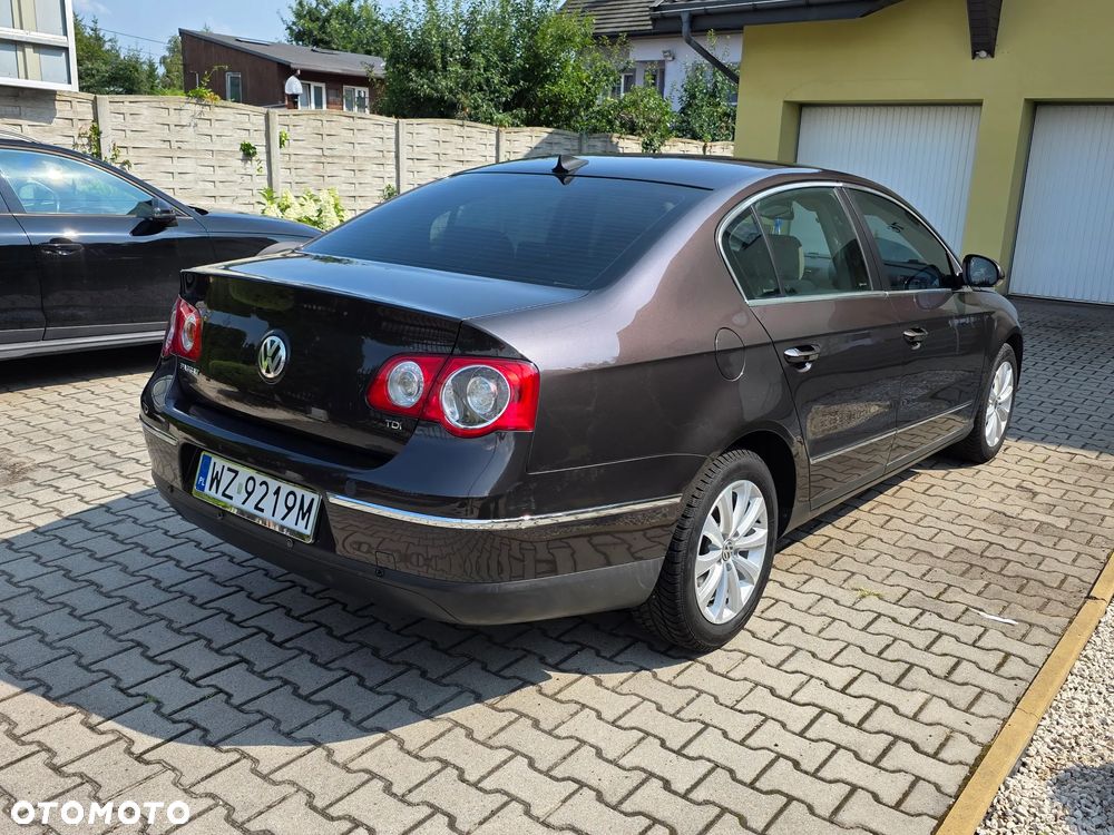 Volkswagen Passat 1.9 TDI Trendline - 3