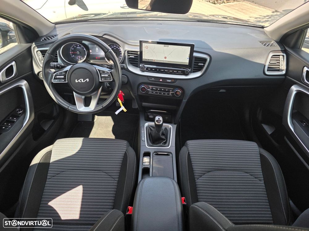 Kia XCeed 1.0 T-GDI Dynamic - 26