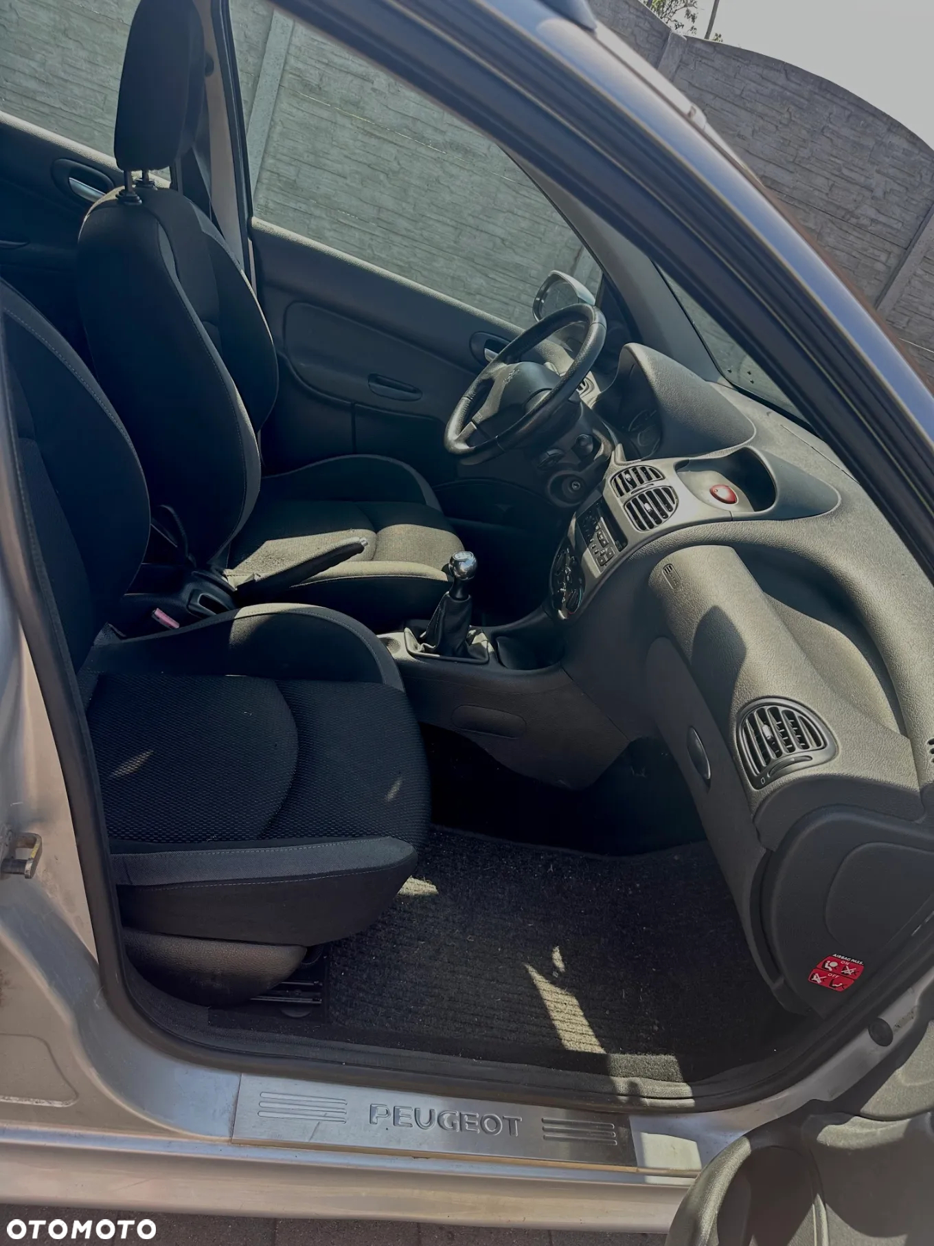 Peugeot 206 - 11