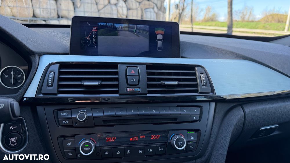 BMW Seria 3 320d Aut. Sport Line - 27