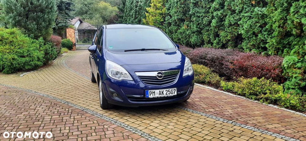 Opel Meriva - 8