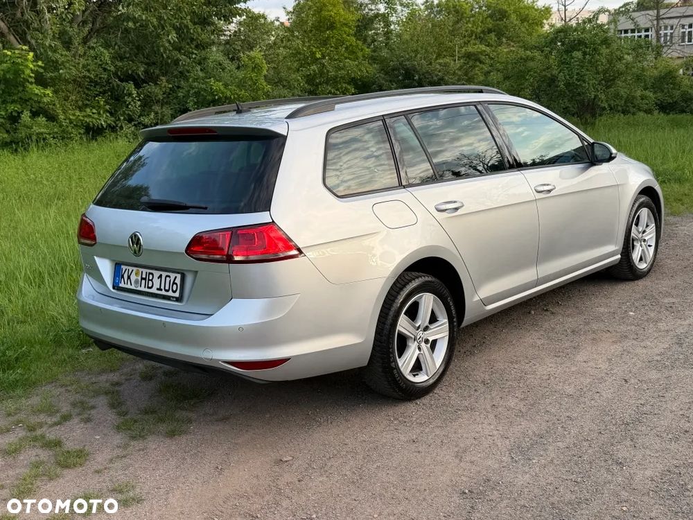 Volkswagen Golf 1.6 TDI BlueMotion Technology Comfortline - 2