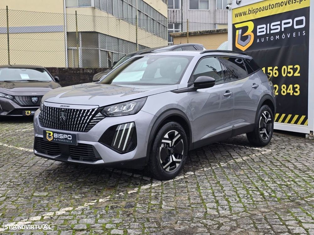 Peugeot 2008 1.2 PureTech Allure Pack - 4