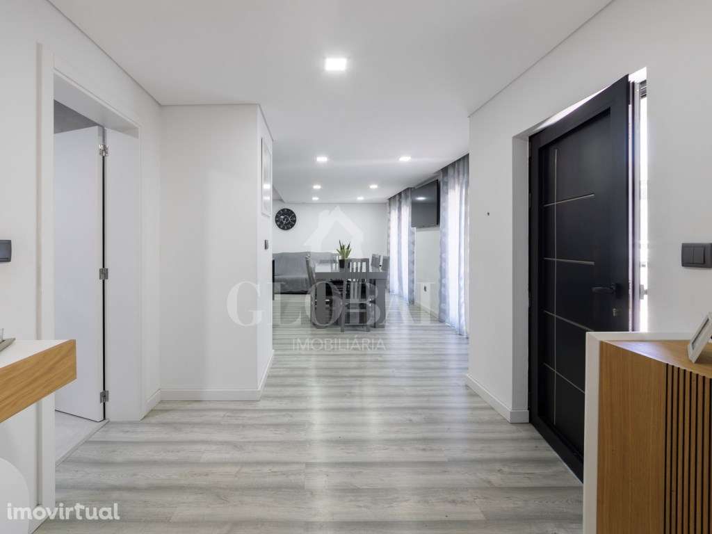 Moradia T4 São João de Ver - Grande imagem: 2/20