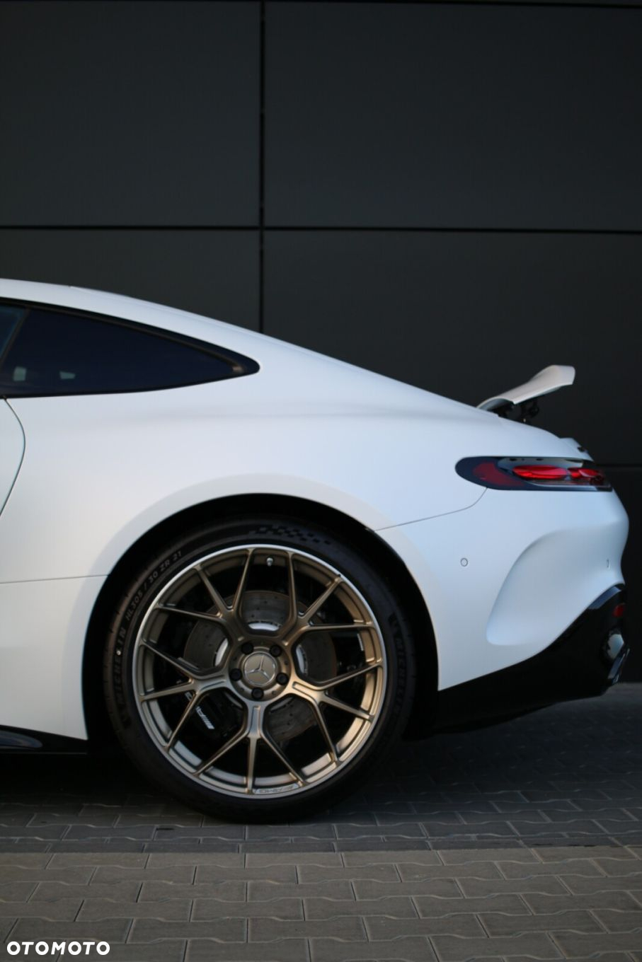 Mercedes-Benz AMG GT - 20