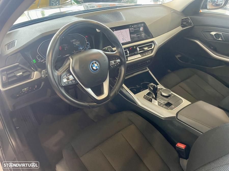 BMW 320 e Corporate Edition Auto - 11