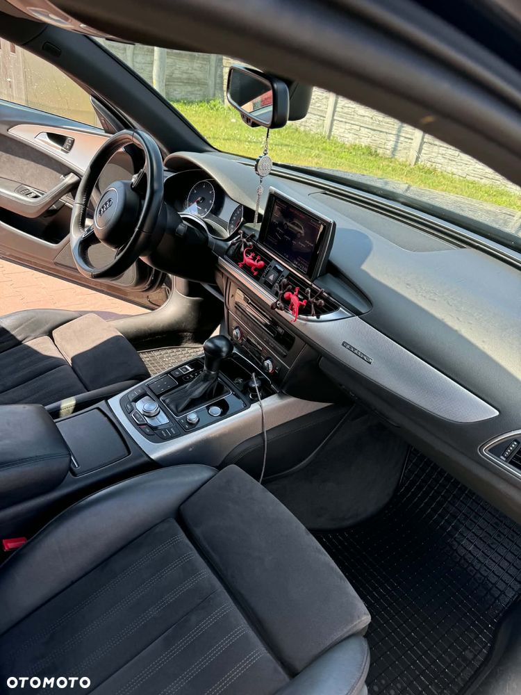 Audi A6 Allroad - 1