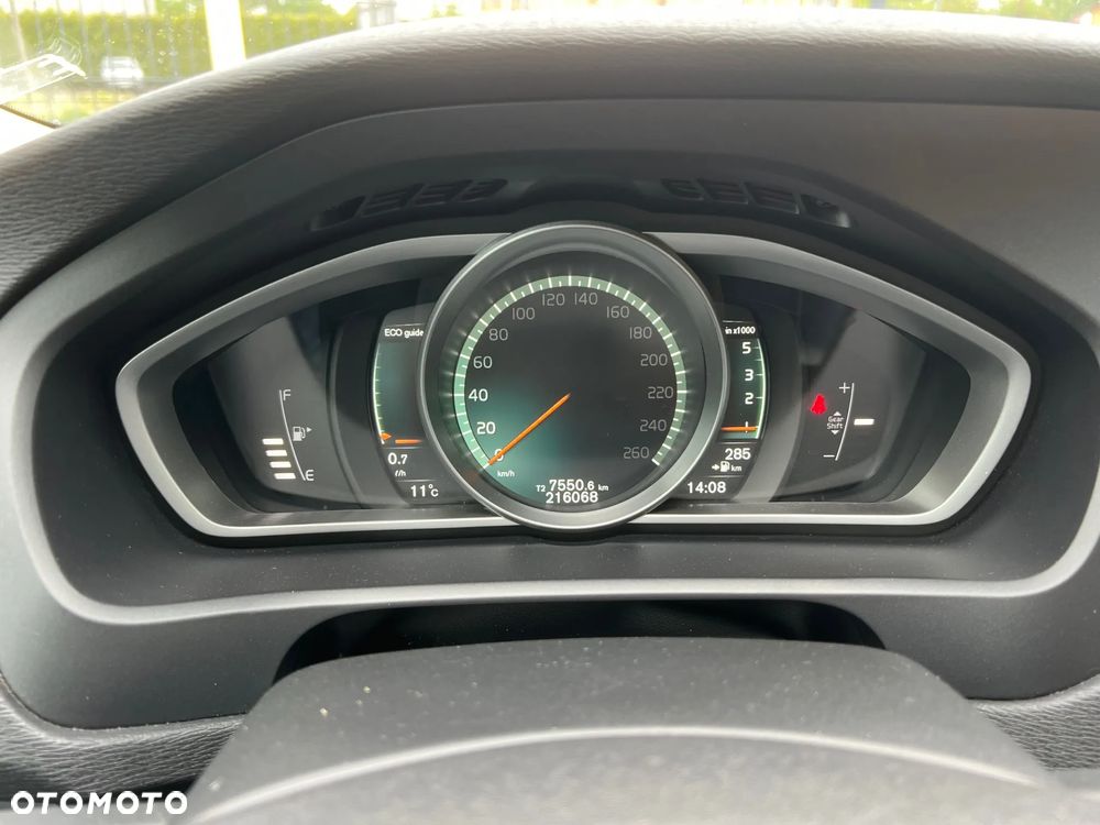 Volvo V40 D3 Drive-E SCR Inscription - 13