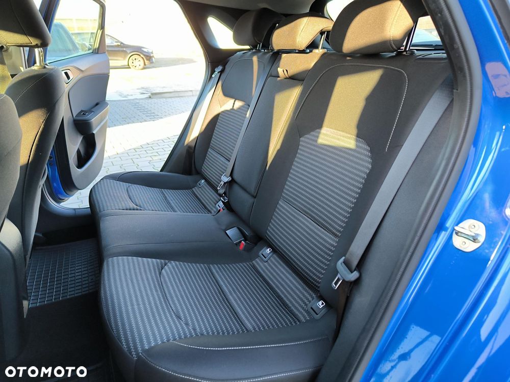 Kia Ceed - 16