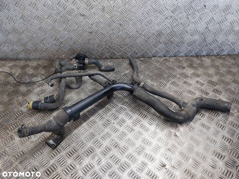 MAGISTRALA PRZEWÓD RURA WODY OPEL VECTRA B LIFT 2.0 16V 90499719 - 2